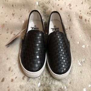 NWT Muk Luks Black, Snakeskin, and Rose Gold